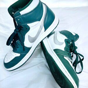 Nike Air Jordan 1 Retro OG High Gorge Green/White Men's size 9